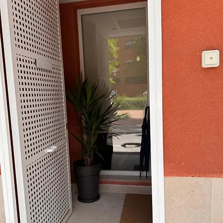 Laan Los Pinos Alcalá de Henares Extérieur photo